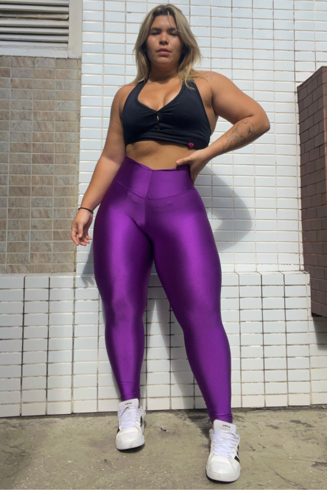 ROXO - M
