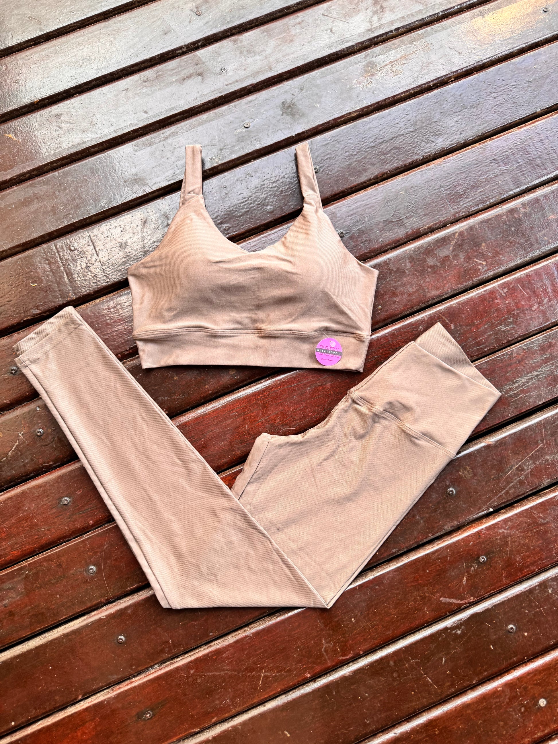 Conjunto Aveludado - G